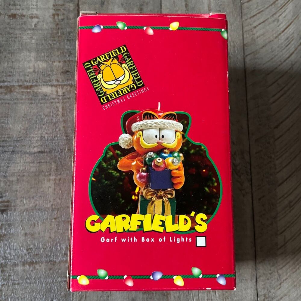 Vintage 1996 Garfield "Garf With Box Of Lights" Christmas Candle Figurine